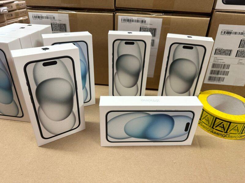 Apple iPhone 15 512GB Zielony (Green) MTPH3 - obrazek 5