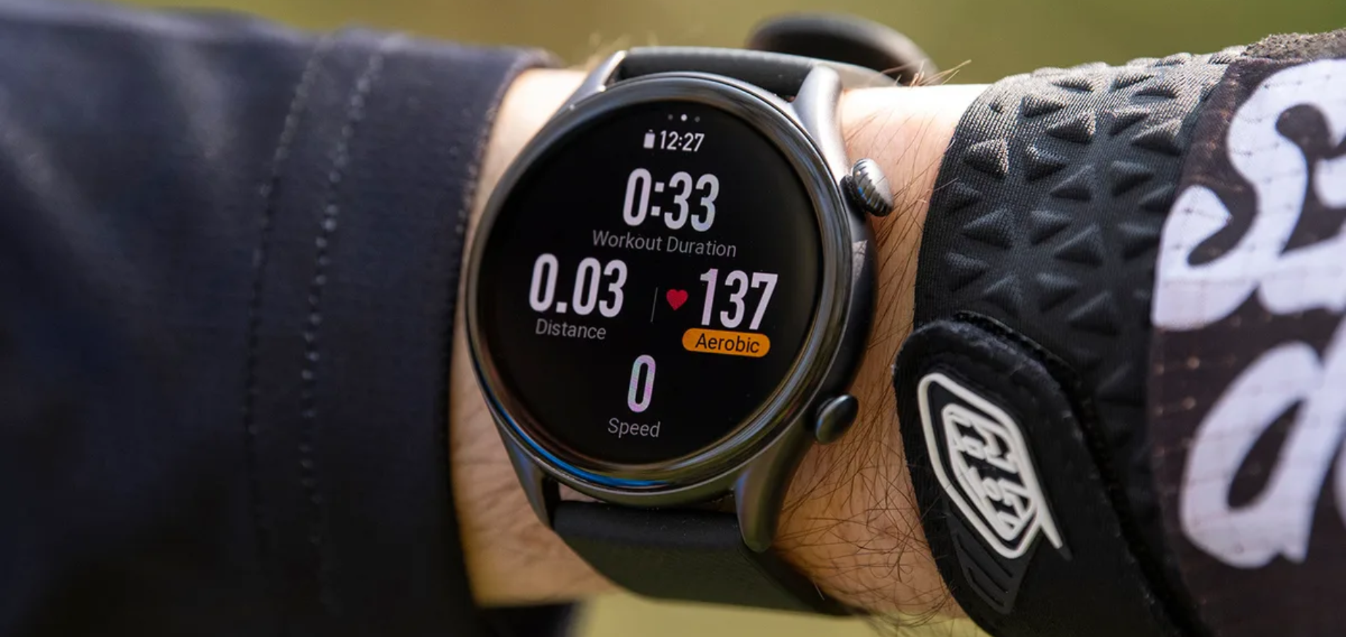 Amazfit-GTR-3-Pro-smartwatch-02-1e466ac (1) (1)