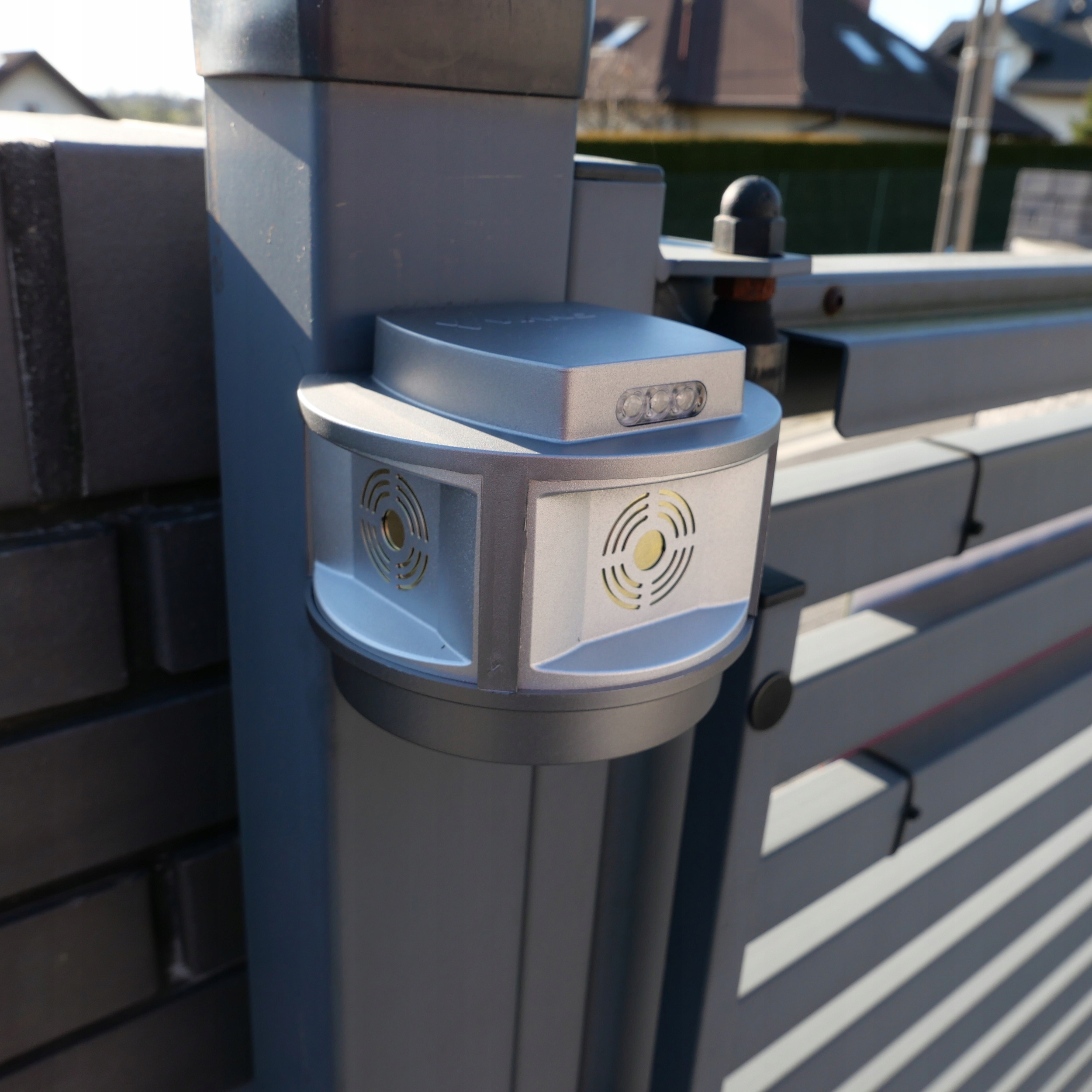 TRIO-STROB ODSTRASZACZ GRYZONI KUN MYSZY SZCZURÓW VIANO NA KUNY - obrazek 11